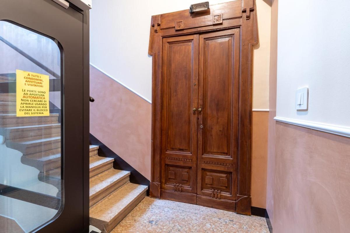 Apartment Stradivari - - By Host4u Mailand