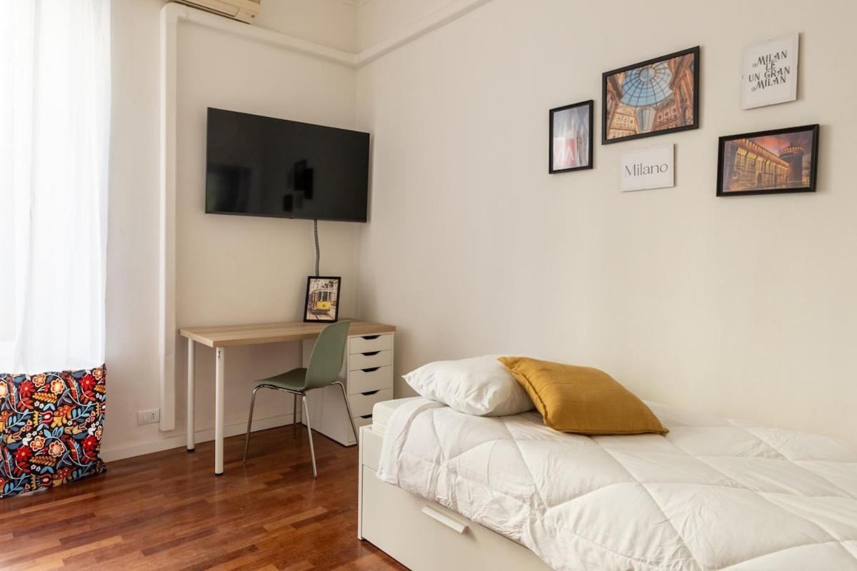 Stradivari - - By Host4u Apartment Mailand